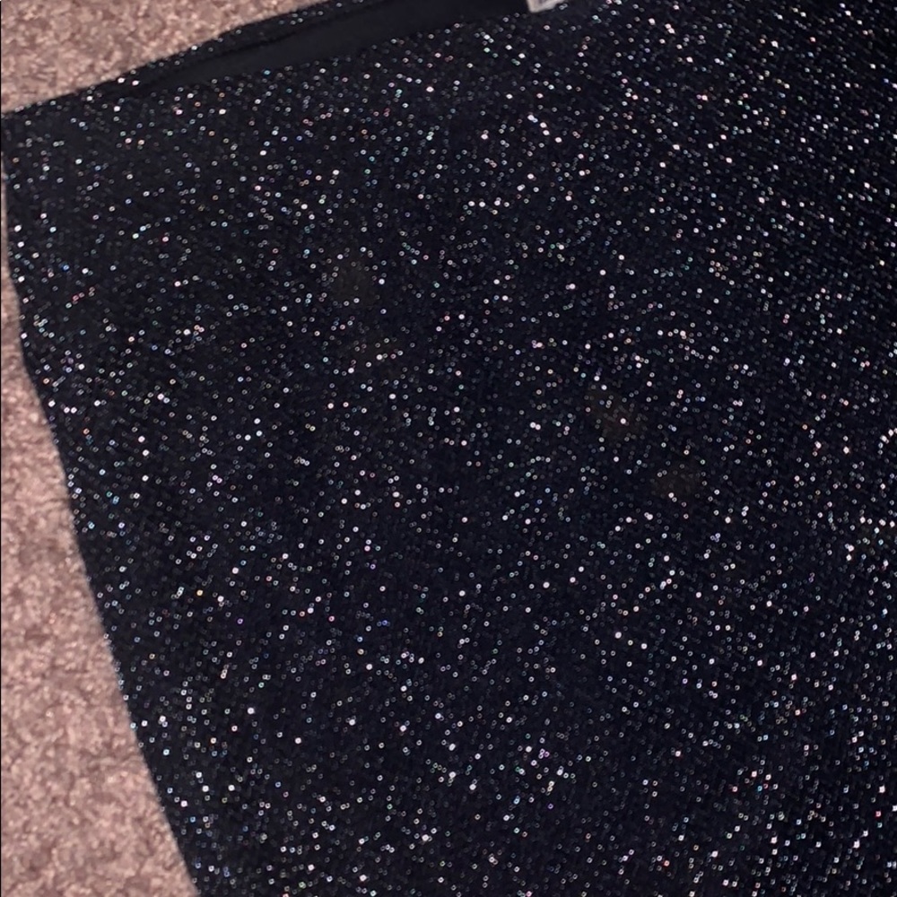 Mini Skirt - Picture 3 of 4